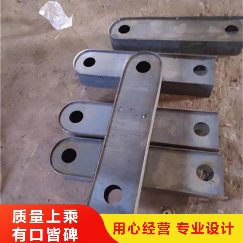 不銹鋼復(fù)合管護(hù)欄【橋梁護(hù)欄】款式新穎產(chǎn)品優(yōu)良