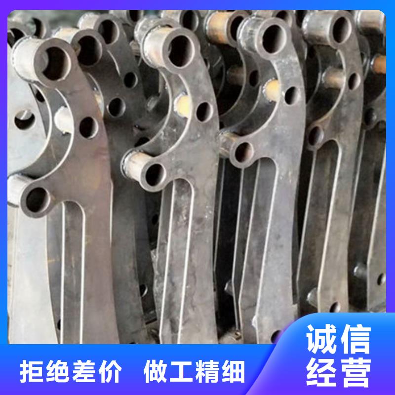 【不銹鋼復(fù)合管護(hù)欄】橋梁防撞護(hù)欄本地廠家值得信賴本地廠家