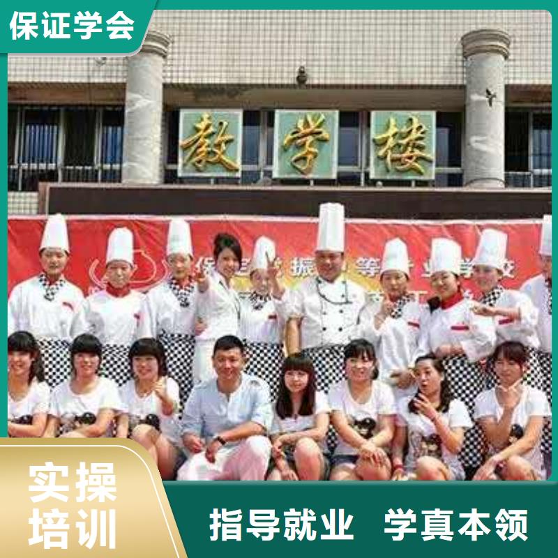 虎振中西糕點(diǎn)學(xué)校裝載機(jī)操作師資力量強(qiáng)手把手教學(xué)