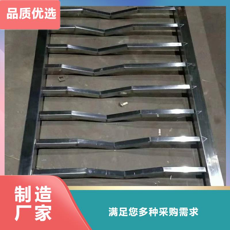 防撞護(hù)欄_不銹鋼橋梁護(hù)欄質(zhì)量?jī)?yōu)選當(dāng)?shù)刂圃焐? ></div>
											<div   id=