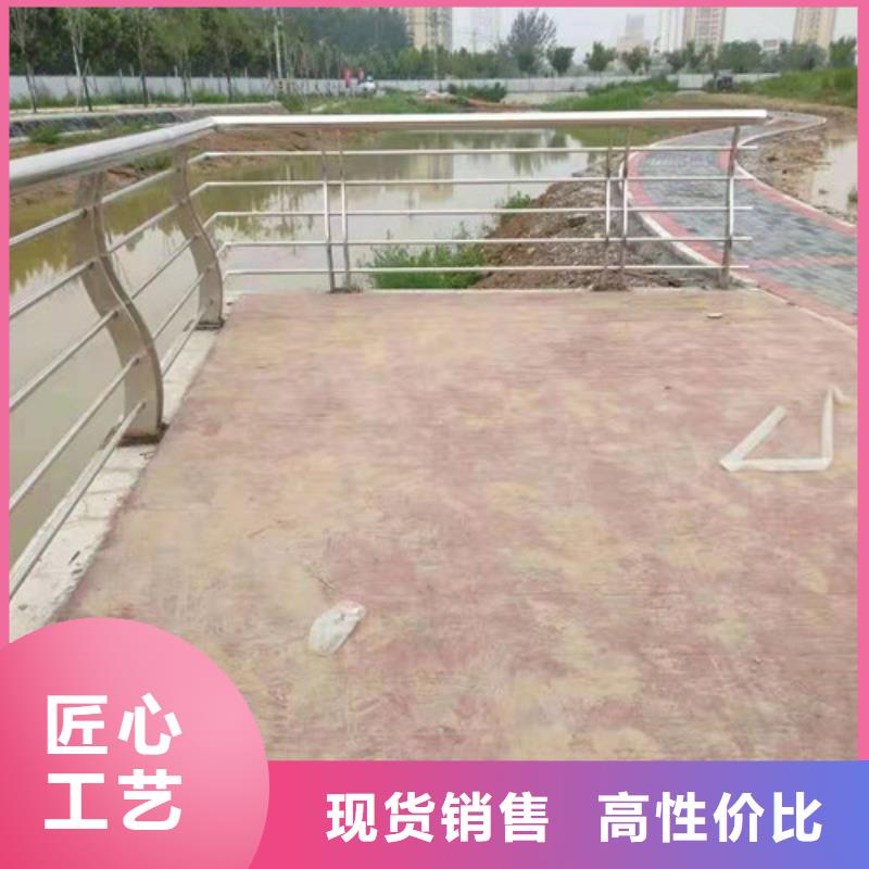 防撞護(hù)欄燈光護(hù)欄廠家直銷規(guī)格多樣專業(yè)按需定制