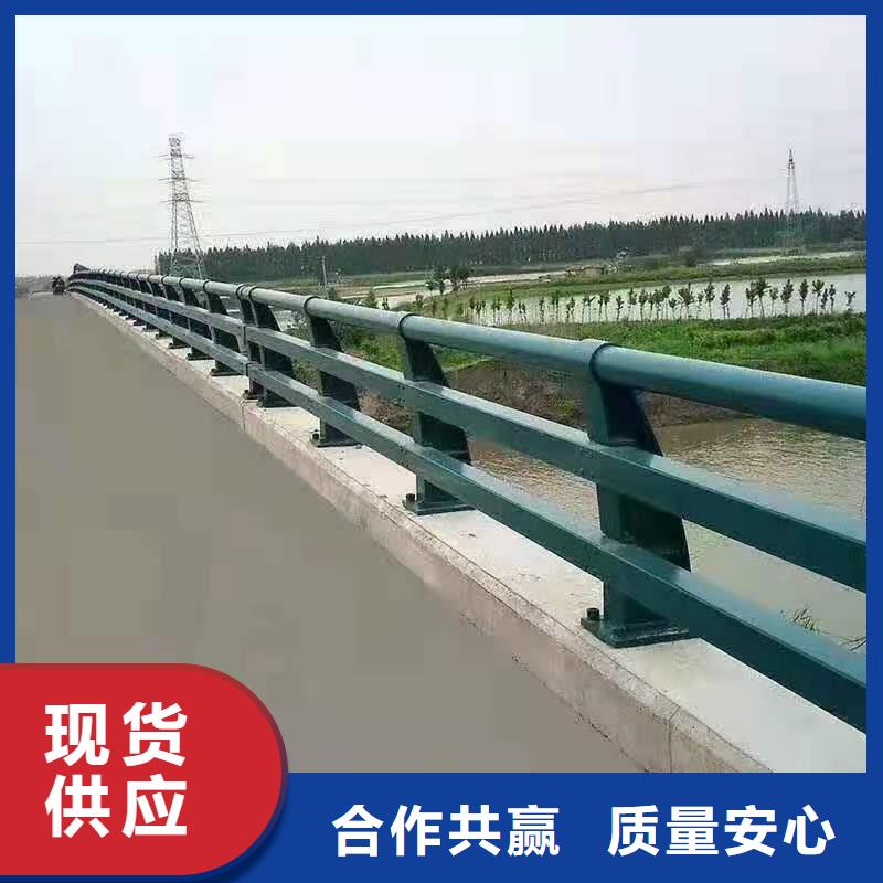 防撞護(hù)欄鑄造石護(hù)欄廠家實(shí)力雄厚當(dāng)?shù)毓?yīng)商