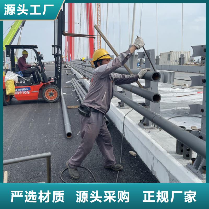 公路防撞護欄好貨有保障超產品在細節