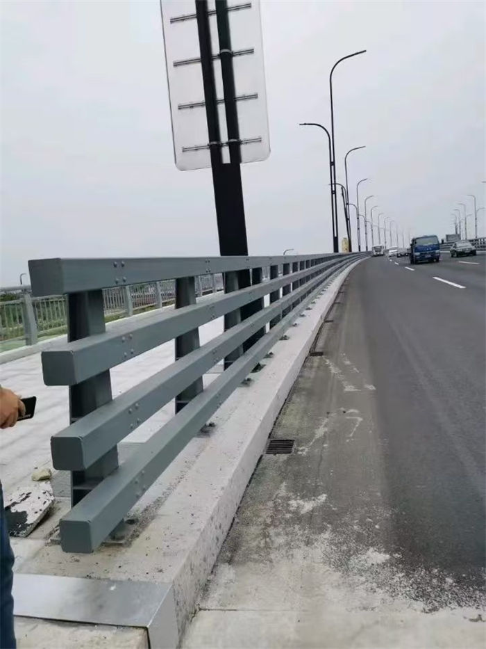 不銹鋼市政護欄免費郵寄樣品