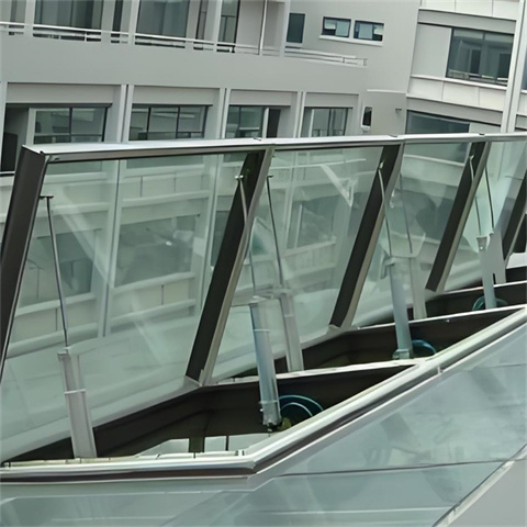TC10B-1530n薄型通風(fēng)天窗廠家-規(guī)格全