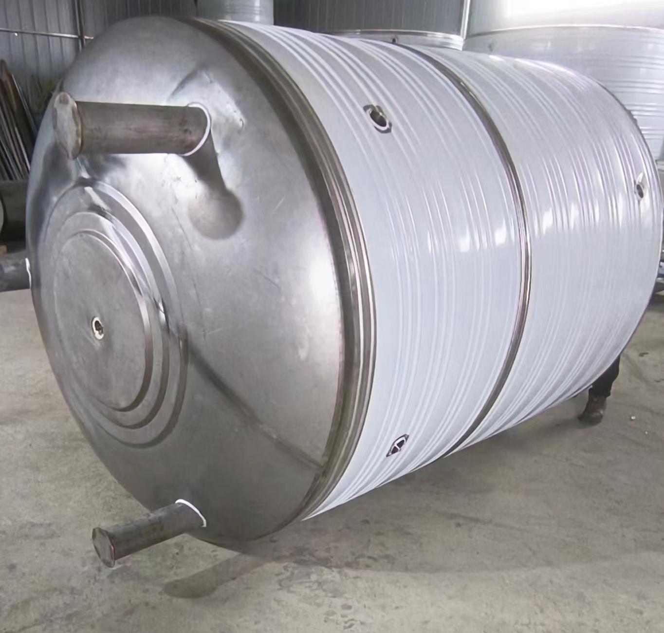 不銹鋼承壓水箱廠家0.6-1.0Mpa