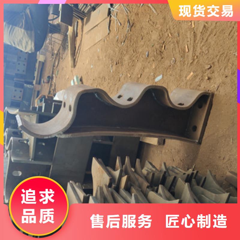 復合管鋼板護欄在線報價價格實惠工廠直供