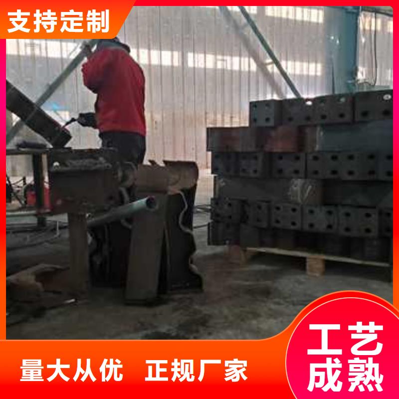 橋梁護欄廠家,橋梁防撞護欄廠廠家直銷供貨穩(wěn)定同城生產(chǎn)商