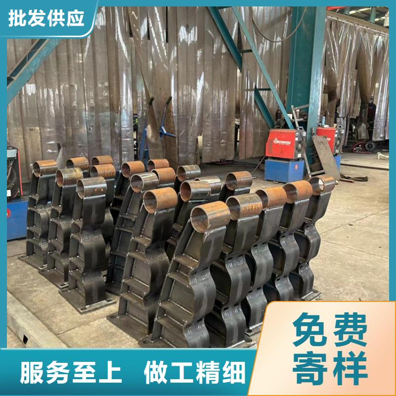 防撞護欄立柱橋梁防撞護欄源頭工廠量大優惠好品質用的放心