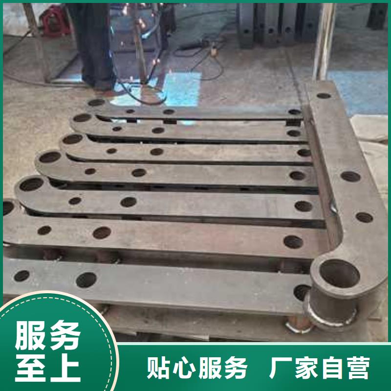 橋梁防撞護欄,不銹鋼立柱工藝精細質保長久一周內發貨