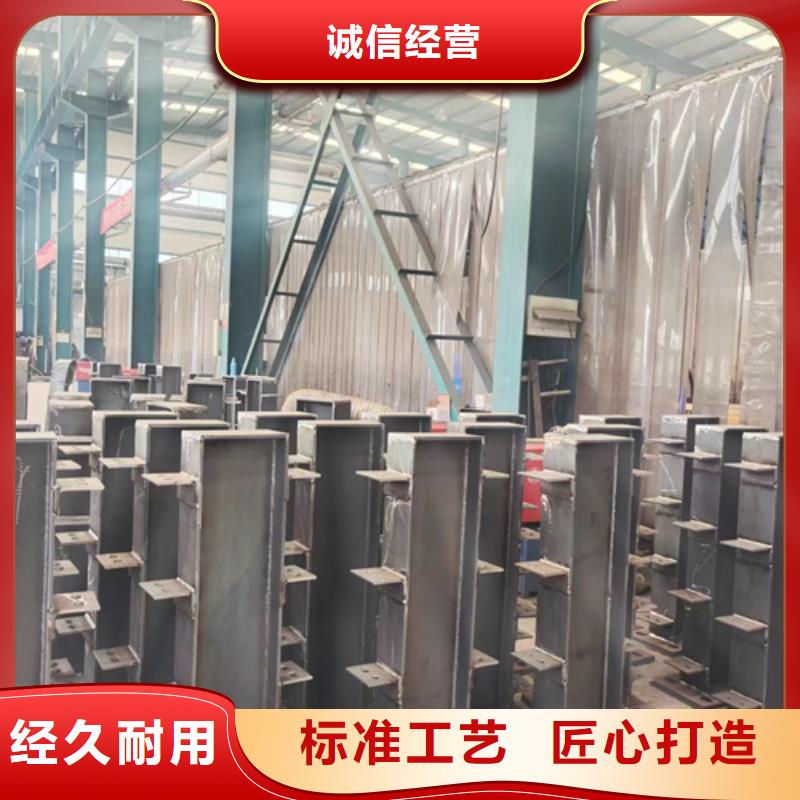 【橋梁防撞護(hù)欄-不銹鋼復(fù)合管欄桿用心制造】工期短發(fā)貨快