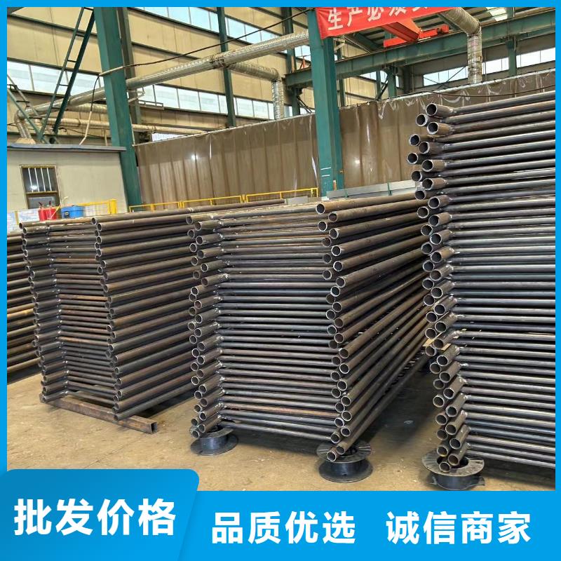 橋梁防撞護(hù)欄橋梁護(hù)欄廠家專注細(xì)節(jié)使用放心本地貨源