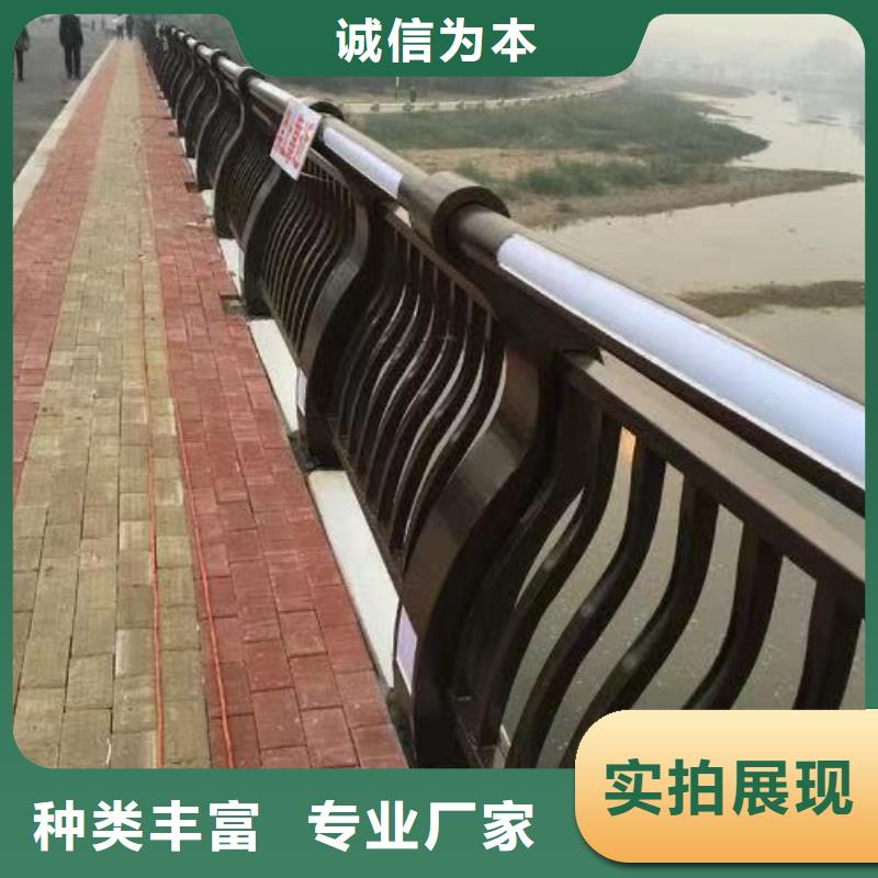 燈光防撞護欄直供產品實拍