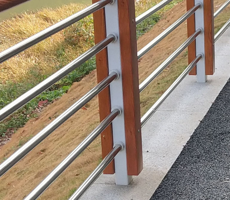 河道護(hù)欄多少錢一米