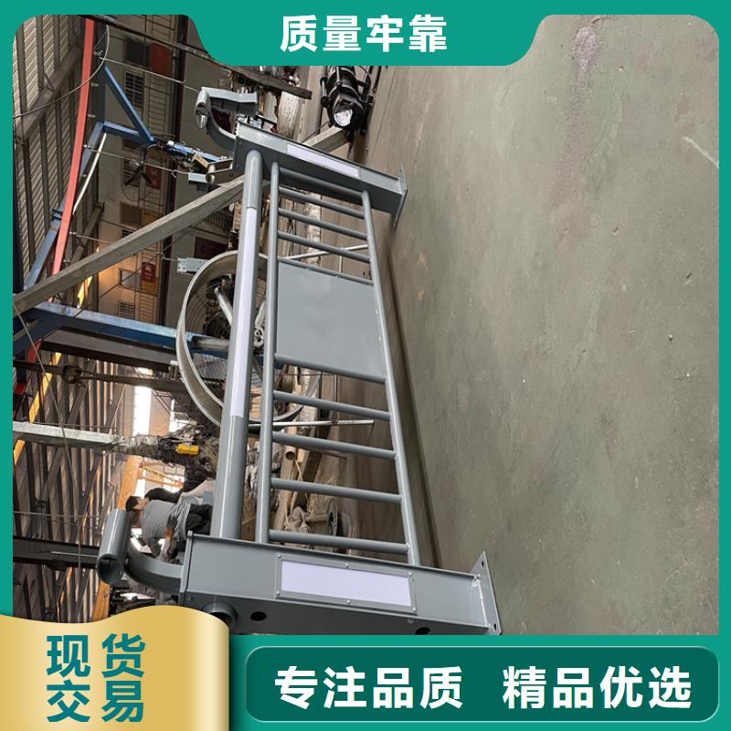 護(hù)欄河堤防撞護(hù)欄自有廠家的圖文介紹