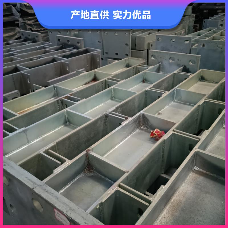 不銹鋼玻璃護(hù)欄立柱加工廠當(dāng)?shù)厣a(chǎn)商
