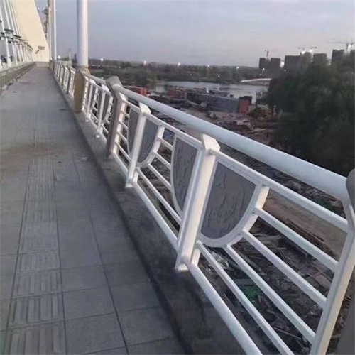 不銹鋼護欄生產廠家