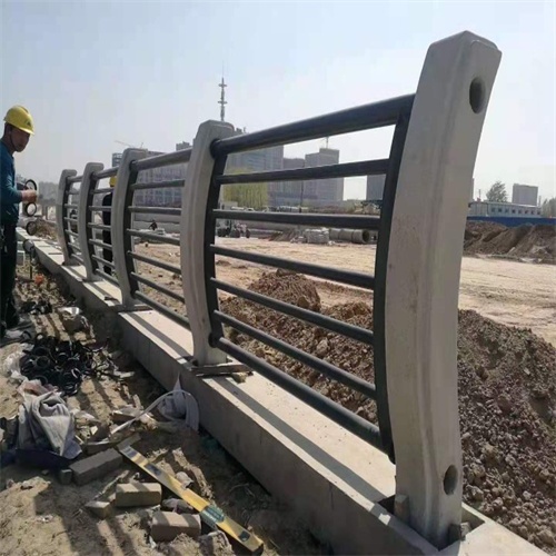 不銹鋼河道護欄價格免費咨詢