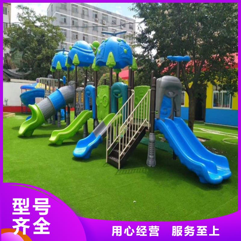 ?人造草坪廠家十分靠譜本地生產廠家