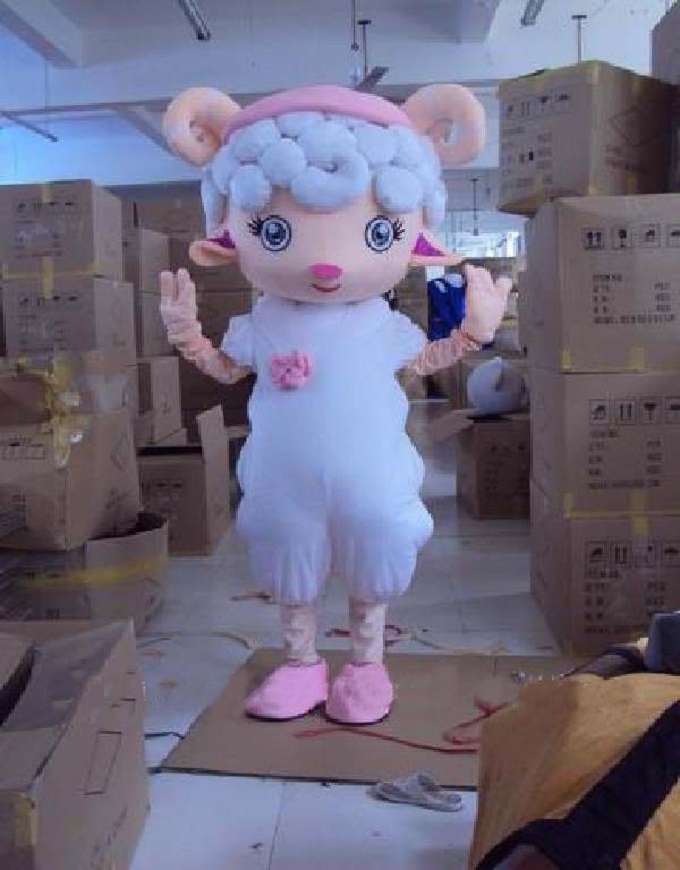 時尚人偶服裝定制廠家,人穿玩偶服手藝好