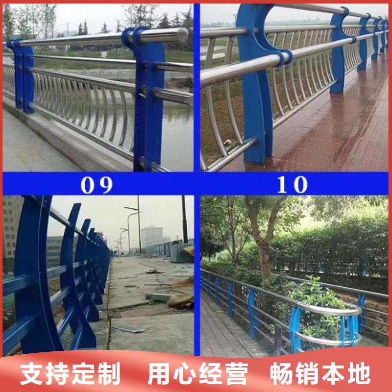 防撞護欄,鋼板立柱多年行業積累產品性能