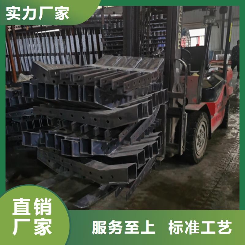 護(hù)欄立柱河堤護(hù)欄現(xiàn)貨供應(yīng)根據(jù)要求定制