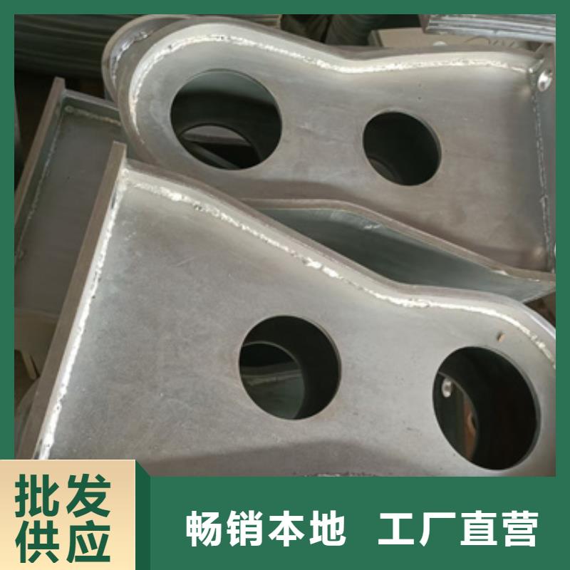 護欄立柱,橋梁不銹鋼護欄購買的是放心好產(chǎn)品不怕比