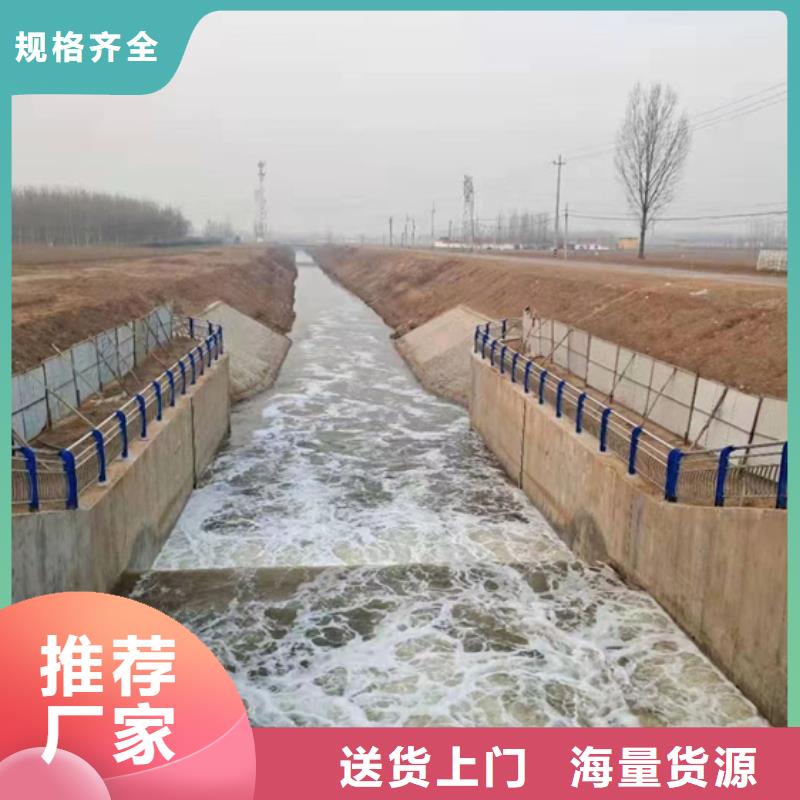 不銹鋼復(fù)合管護欄q235b波形護欄板專業(yè)生產(chǎn)設(shè)備同城生產(chǎn)商