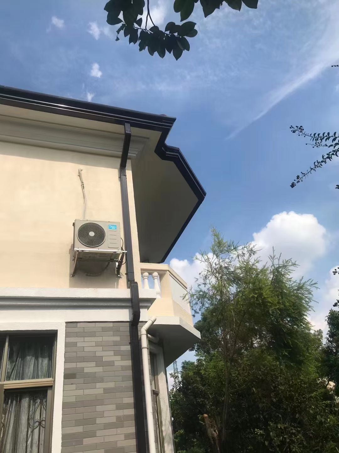 彩鋁天溝-彩鋼雨水管當地廠家值得信賴采購無憂