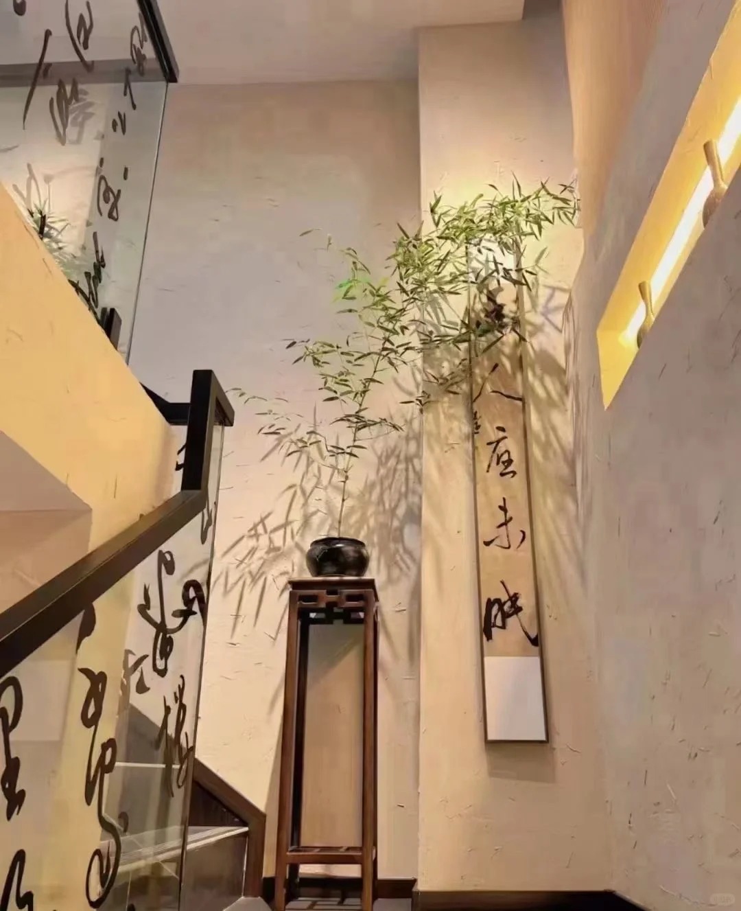 仿泥巴墻稻草漆廠家施工，經(jīng)驗(yàn)豐富