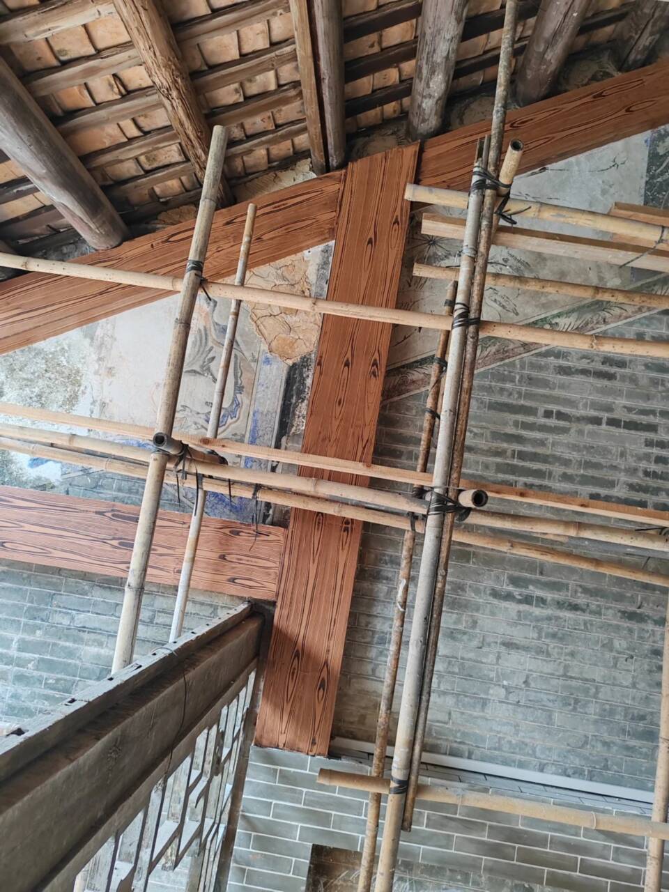 園林景區涼亭木紋漆施工多少錢