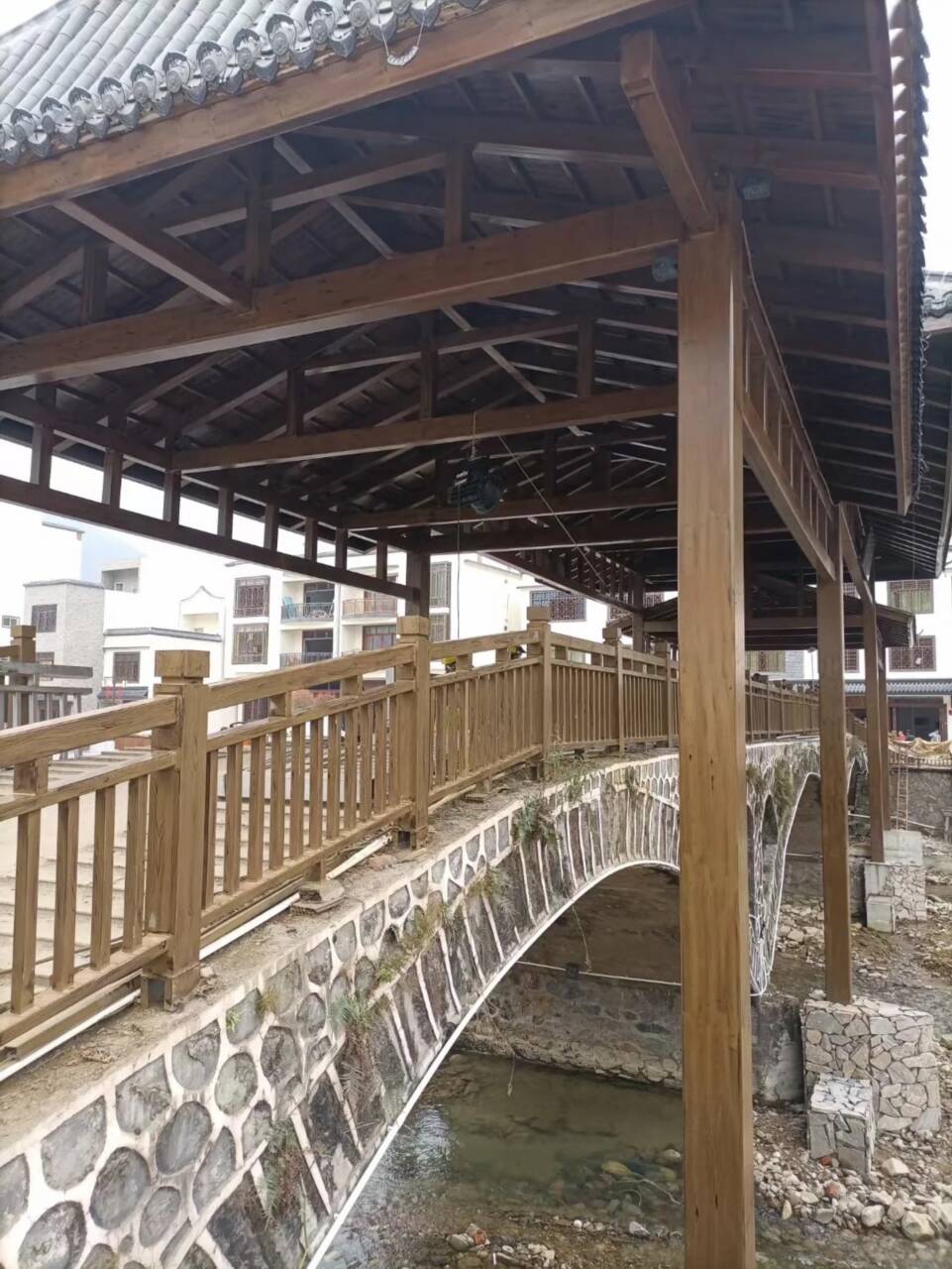 仿木紋漆，鋼結(jié)構(gòu)木紋漆，鋁合金木紋漆廠家施工