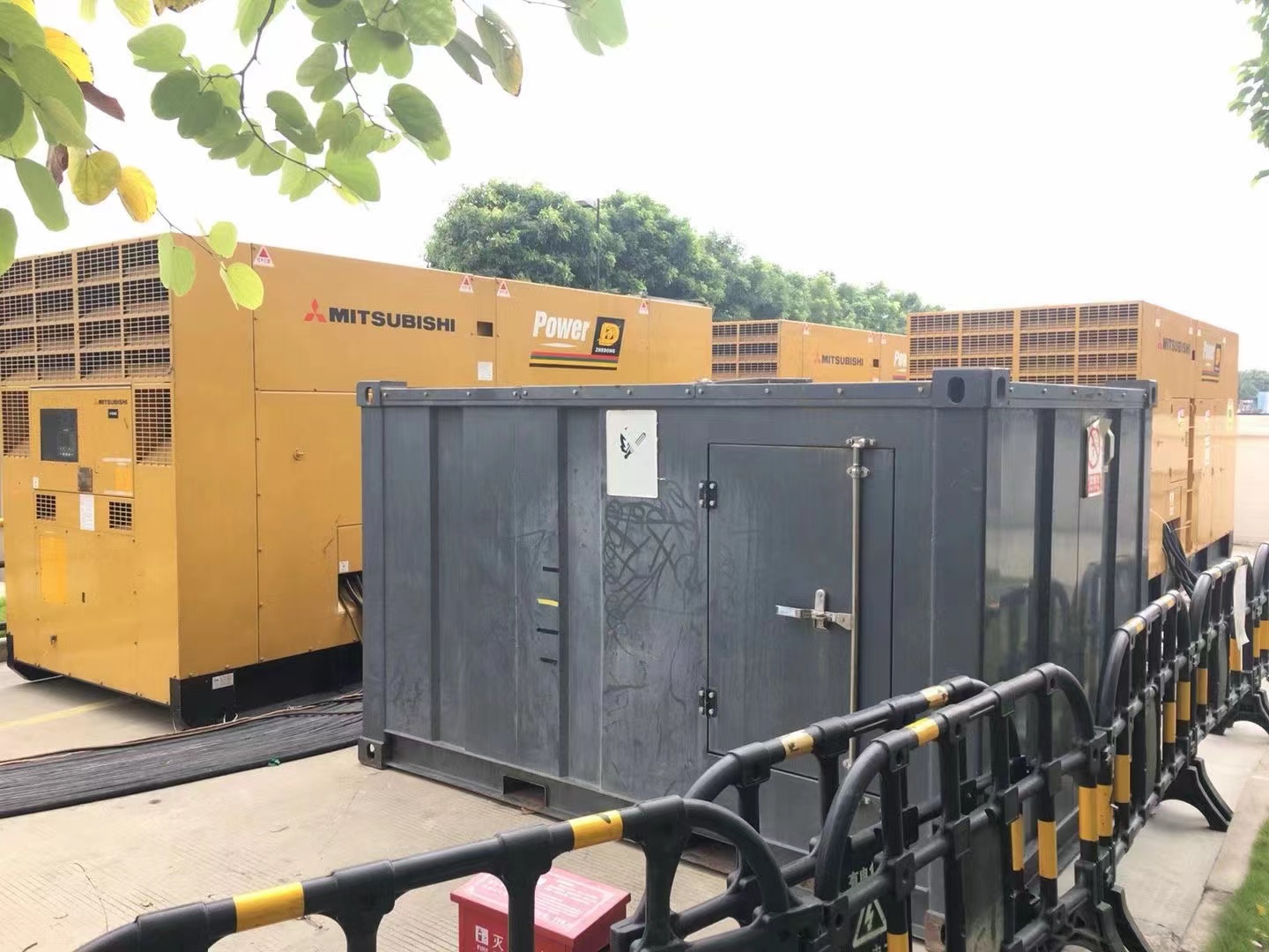 發電機出租租賃發電機電纜線出租備用電源出租應急發電機出租【1200KW發電機出租】2025專業的團隊講究信譽