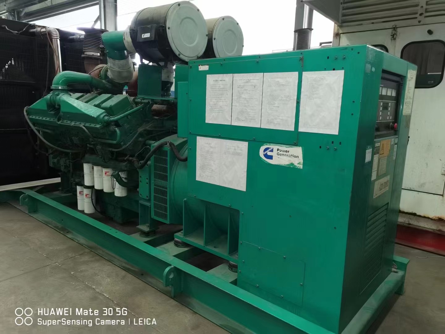 200KW發電機出租租賃400KW發電機電纜線出租UPS電源出租-應急電源車出租多家服務案例