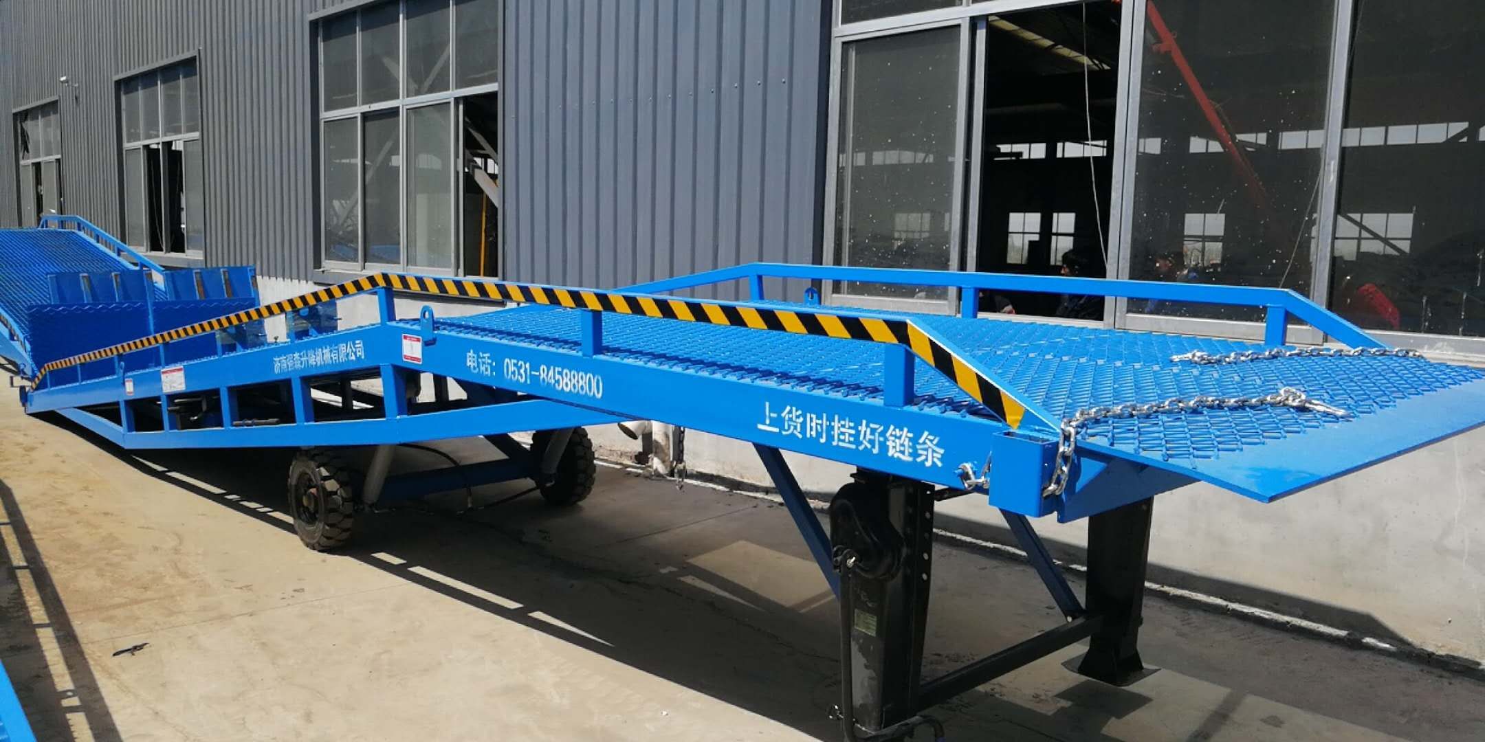 移動(dòng)式登車橋價(jià)格報(bào)價(jià)